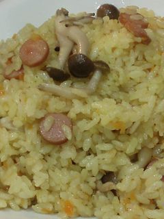 炊飯器でラクラク☆炊き込みピラフ-レシピのメイン写真