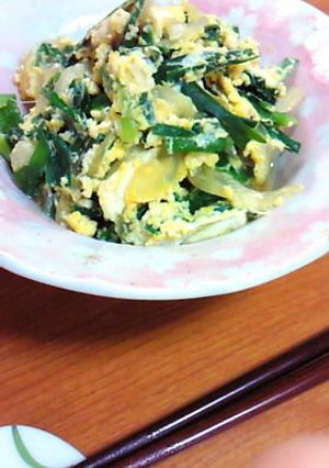 親子丼風にら玉-レシピのメイン写真