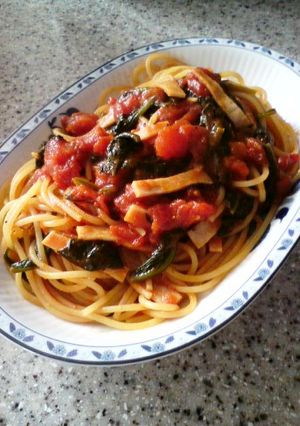 ハムとほうれん草のトマトソースパスタ-レシピのメイン写真