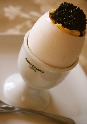 ♡キャビア（？）乗せスクランブル♡　-レシピのメイン写真