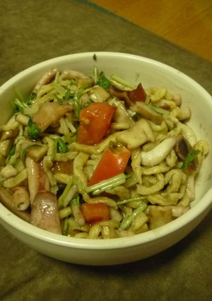 濃厚☆ゴマ味噌パスタ！いかとトマトも☆-レシピのメイン写真