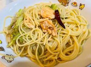 鮭缶アンチョビ缶キャベツでペペロンチーノ-レシピのメイン写真