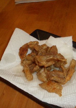 カリカリ鶏皮。お酒のおつまみにどーぞ☆-レシピのメイン写真