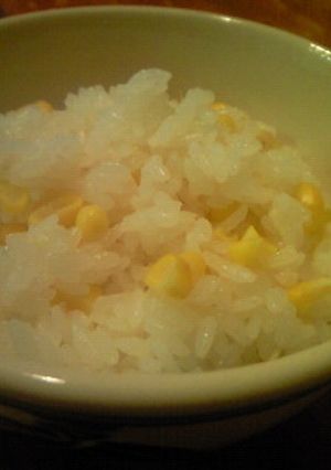 簡単！シンプル☆とうもろこしご飯-レシピのメイン写真