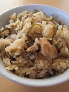 とにかく簡単❤ツナと塩昆布の炊き込みご飯-レシピのメイン写真