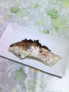 真鯛とワカメホイル焼き-レシピのメイン写真