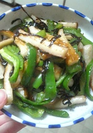 ピーマンとちくわの塩昆布炒め-レシピのメイン写真