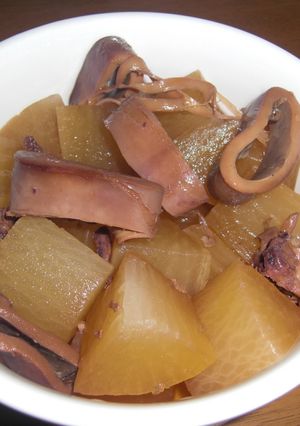 イカの缶詰だけでこっくり美味しい大根煮-レシピのメイン写真