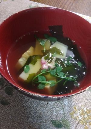 筍と若布と花麩のお吸い物　-レシピのメイン写真