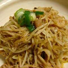 รูปของ もやしの炒め物　チーズカレー味