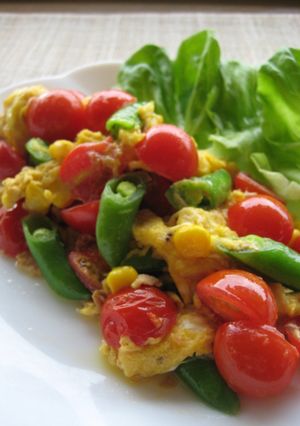 カラフル野菜のツナスクランブルエッグ-レシピのメイン写真