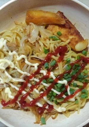 お手軽に 4色味の楽しめる 蒸し焼きそば-レシピのメイン写真
