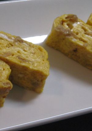 お弁当に☆しっとり～♪なめたけの卵焼き-レシピのメイン写真