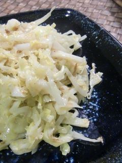 簡単♪キャベツのシンプルおかかマヨ炒め-レシピのメイン写真
