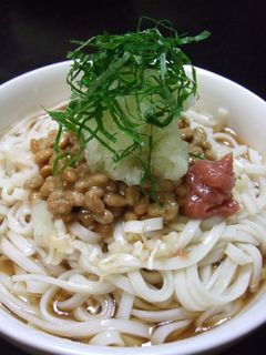 梅おろし納豆冷やしうどん♪-レシピのメイン写真