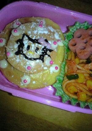 ﾎｯﾄｹｰｷでキャラ弁？-レシピのメイン写真