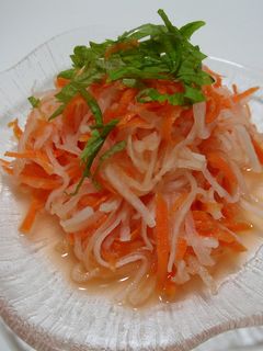毎日食べたい大根と人参のサワー漬け♪-レシピのメイン写真