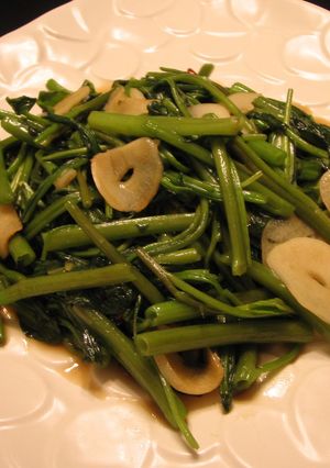 タイ料理屋で食べた空心菜のオイスター炒め-レシピのメイン写真
