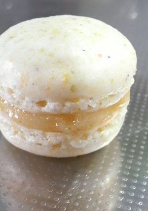 マカロンに☆混ぜるだけ絶品バタークリーム-レシピのメイン写真