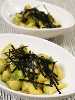 アボカドの梅ポン酢和え-レシピのメイン写真