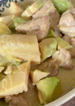 タケノコと鶏肉とアボカドのグリーンカレー-レシピのメイン写真