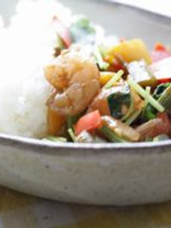 エビとパプリカのエスニック風ごはん-レシピのメイン写真