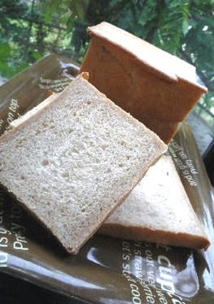 初☆ 角食パン ~ハチミツ食パン~-レシピのメイン写真