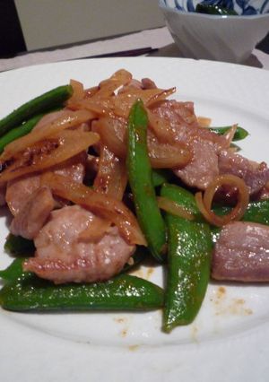 スナップエンドウと豚肉のにんにく味噌炒め-レシピのメイン写真