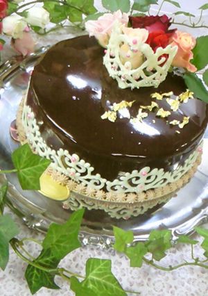 【ツヤツヤなデコレーションケーキ】-レシピのメイン写真
