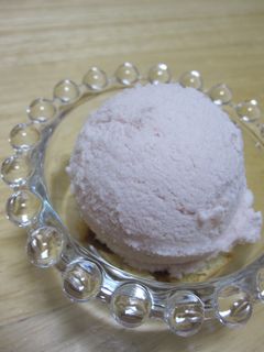 ストロベリー✿アイスクリーム-レシピのメイン写真