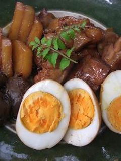簡単♪鶏肉とゆで卵の梅酒煮♡-レシピのメイン写真