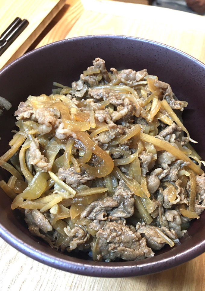 給食の「牛丼」♡野菜でかさマシマシ-レシピのメイン写真