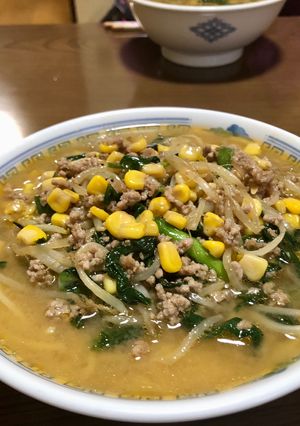 市販の生ラーメンでサッポロ味噌ラーメン-レシピのメイン写真