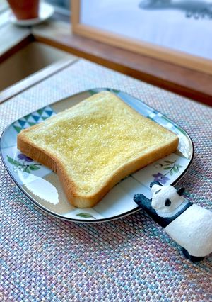 パン屋さん風♡絶品シュガートースト-レシピのメイン写真