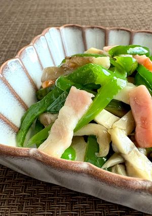 レンジで！ピーマン舞茸ベーコンのソテー-レシピのメイン写真