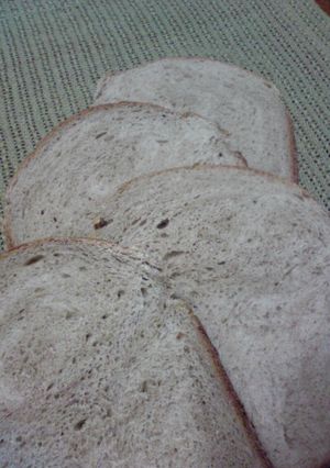 《HB》　粒あん・抹茶　食パン-レシピのメイン写真