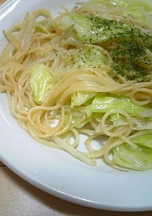 フライパンだけ！簡単キャベツもやしパスタ-レシピのメイン写真
