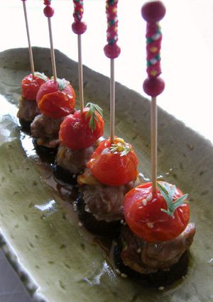 焼きトマトと豚肉のピンチョス-レシピのメイン写真