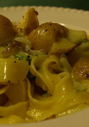 春キャベツと新じゃがのチーズパスタ-レシピのメイン写真