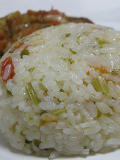 とりハムのスープ★セロリの葉っぱご飯-レシピのメイン写真