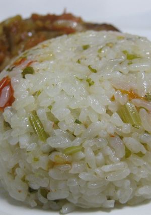 とりハムのスープ★セロリの葉っぱご飯-レシピのメイン写真