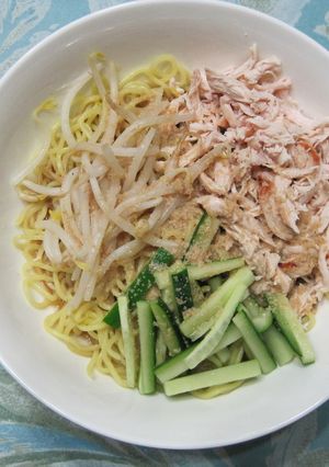 簡単!胡麻ダレの棒々鶏風冷やし中華-レシピのメイン写真