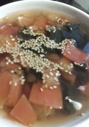 トマトとワカメのヘルシースープ-レシピのメイン写真