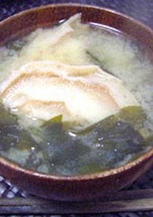 なつかし味噌汁第２段☆お麩のお味噌汁-レシピのメイン写真