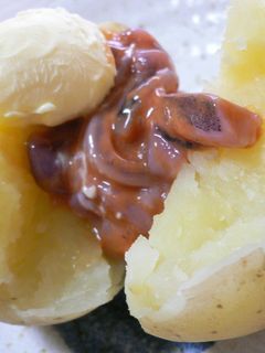 じゃがバターには塩辛を乗せて♡-レシピのメイン写真