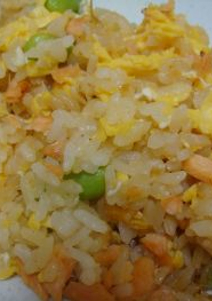 枝豆と鮭の炒飯-レシピのメイン写真