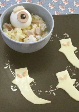 キャラ弁に＊塩たまごに関する一考察＊鹹蛋-レシピのメイン写真