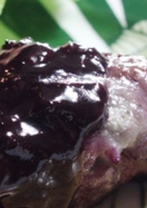 鶏肉のブルーベリー煮：皆が驚くようですが-レシピのメイン写真