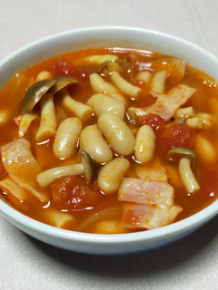 白いんげん豆の簡単おいしいトマトスープ-レシピのメイン写真