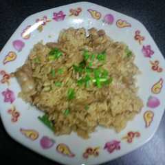 รูปของ エバラ焼肉のたれで☆チャーハン
